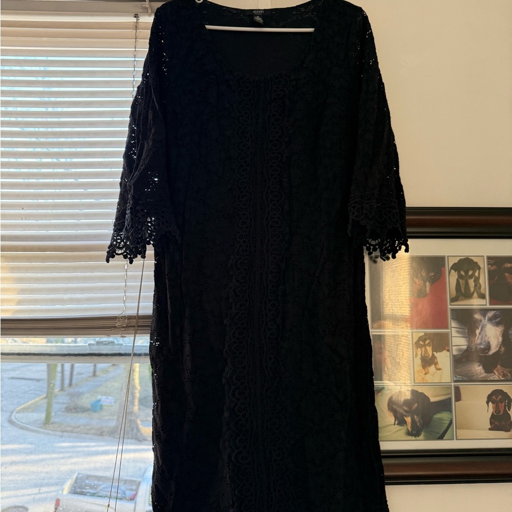 Elegant Black Lace Dress